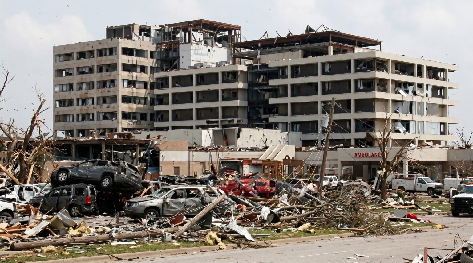 Large hospital destroyed by tornado